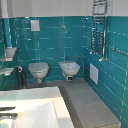 بيت ضيافة Puteoli House 4*