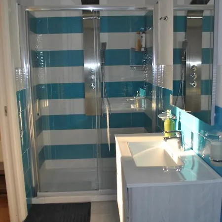 بيت ضيافة Puteoli House 4*